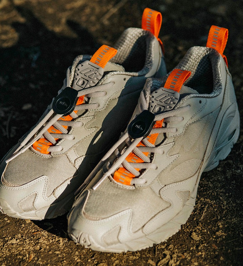 お洒落のプロが教えるtokyoスニーカー通勤snap グラビス編