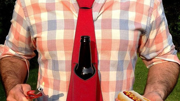 繫起來喝爆的飲料領帶