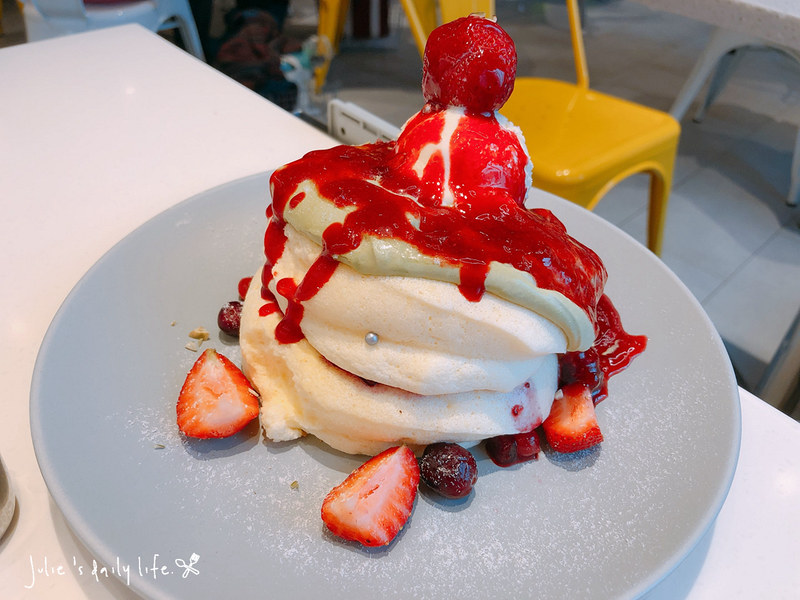 Flipper's,PANCAKE,soufflepancake,taiwan,フリッパーズ,下午茶,中山站,南西店,台北,奇跡のパンケーキ,奇蹟的舒芙蕾鬆餅,奇蹟鬆餅,甜點,舒芙蕾,誠品,鬆餅 @跟著Julie一起走吧