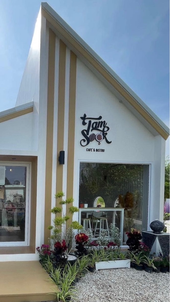 Tamsook Cafe