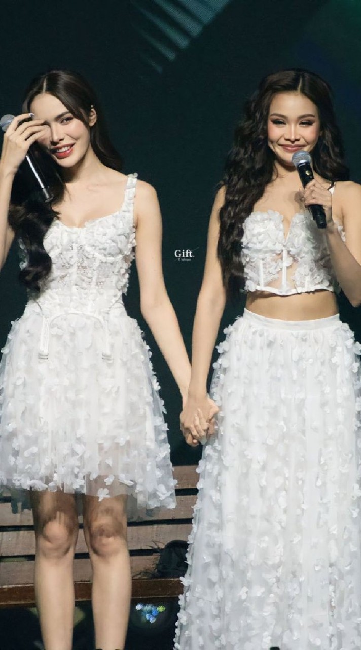 อิงฟ้า วราหะ - OfficiaI 4