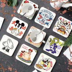 ◎迪士尼正版授權 米奇米妮系列珪藻土吸水杯墊|◎兩入一組|◎種類:杯墊材質:石材/天然石材質說明:天然珪藻土、植物纖維尺寸&重量:尺寸:10*10*0.9cm重量:160g(兩入一組)風格:卡通動畫顏