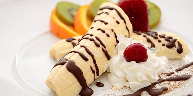 Dessert Terbaik Yang Nggak Bikin Gagal Diet, Menurut Nutrisionis