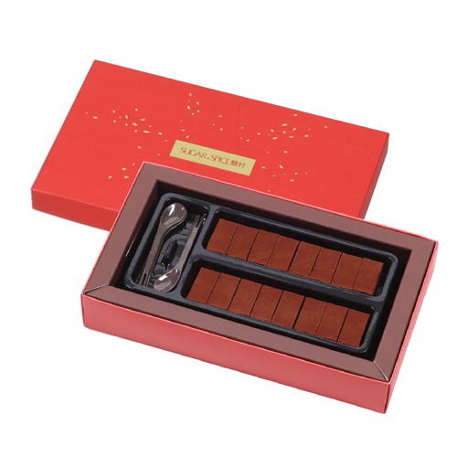 特選瑞士100%濃烈滑順巧克力,法國諾曼地風味醇厚天然奶油、米歇爾 柯茲 頂級純可可粉、大溪地天然香草棒,日本百年糖廠獨特自然結晶”上白糖”,放入口中微微融化的絕妙口感,品嚐頂級單純的原味。◎內容量(