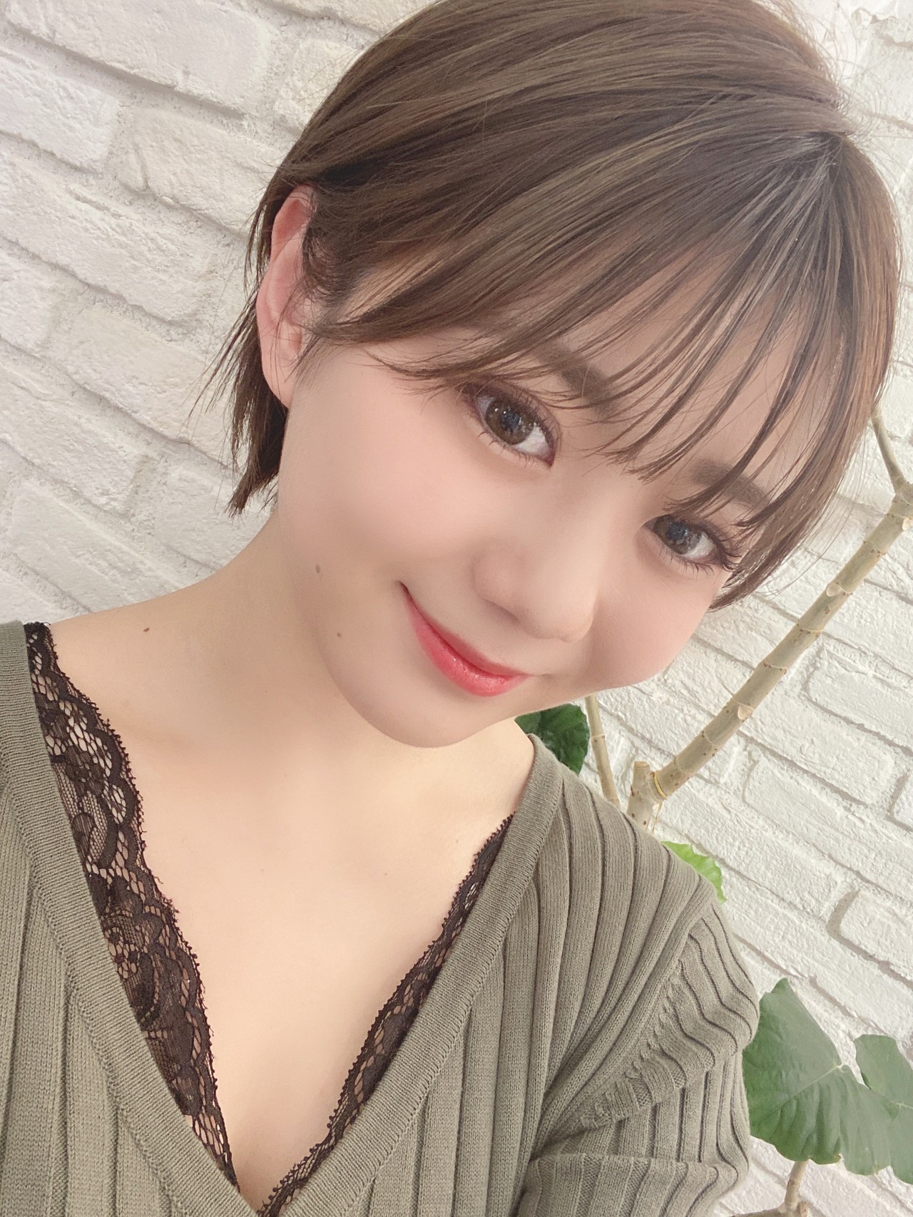 話題の シースルーバング でモテヘアに