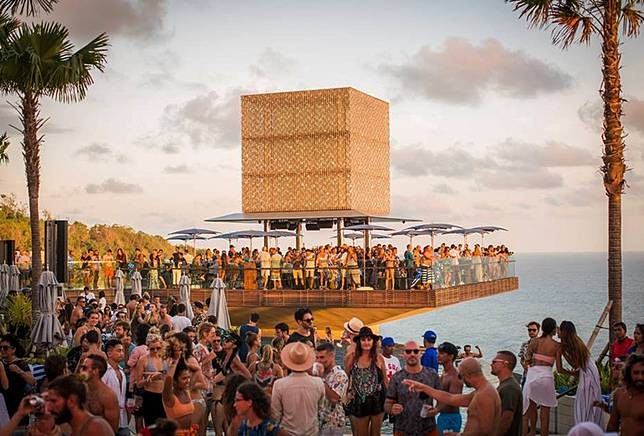 Harga Menu Omnia Bali Bali Gates Of Heaven