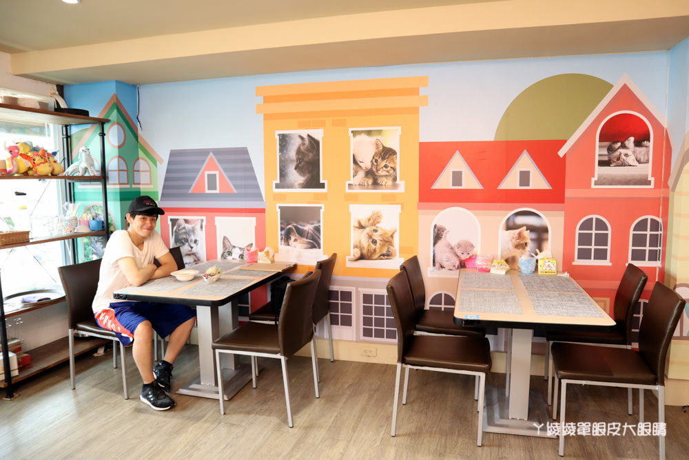 竹北平價美食餐廳推薦流浪貓香草義式廚房，竹北新開幕寶可夢主題美食餐廳！貓奴們快來找主子