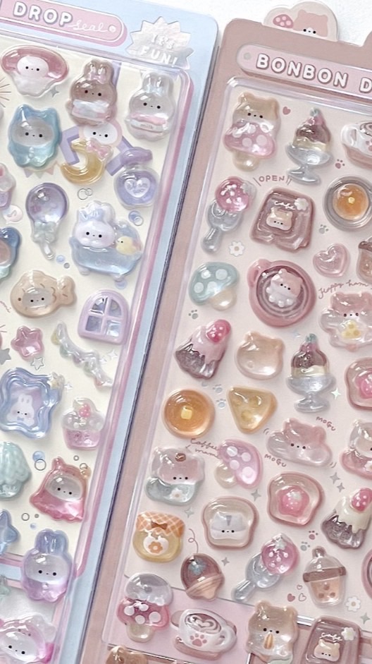 シール帳見せ合おう！！