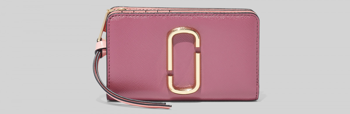 Marc Jacobs 雙J Logo中夾，NT.7,990