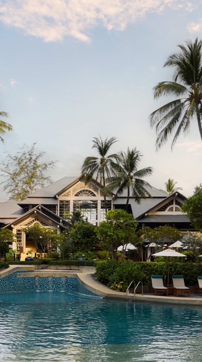 DUSIT • Job 💙🏝️