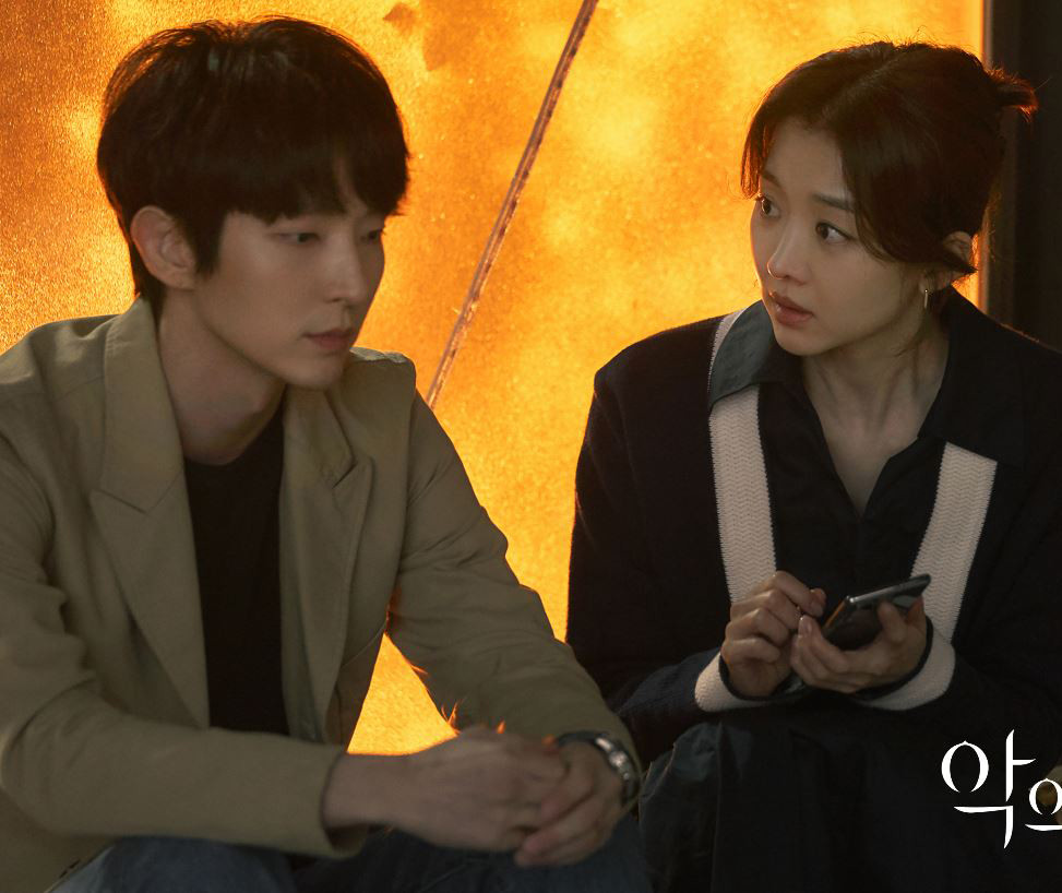 《惡之花》第8集神進展！賢收和姐姐相見，『白熙成』竟然醒了！