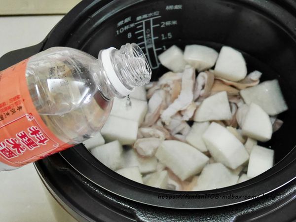 【HERAN】禾聯微電腦壓力鍋 #不沾球形內鍋 #9道自動菜單 #3種米飯口感 #壓力鍋燉肉 #煮飯燉湯 #安全防爆 #一鍵洩壓 (17).JPG