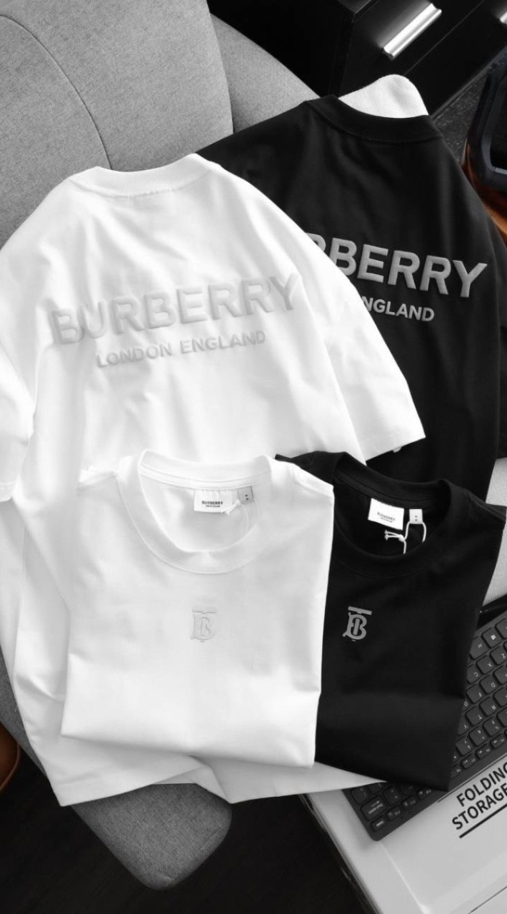 เสื้อผ้าลิขสิทธิ์แบรนด์เนมนำเข้าby nee