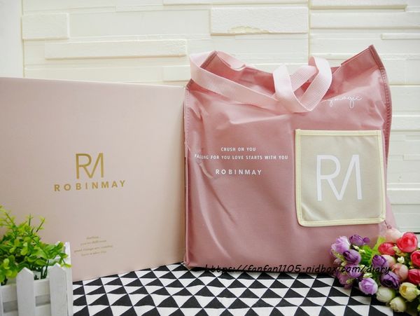 情侶穿搭【ROBINMAY】夢特消光騎士胸包 情侶版 #RM情侶胸包 #西門武昌旗艦店 (2).JPG