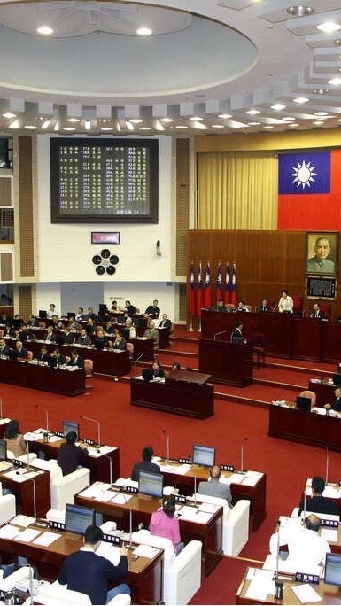 PTTER 議題討論區