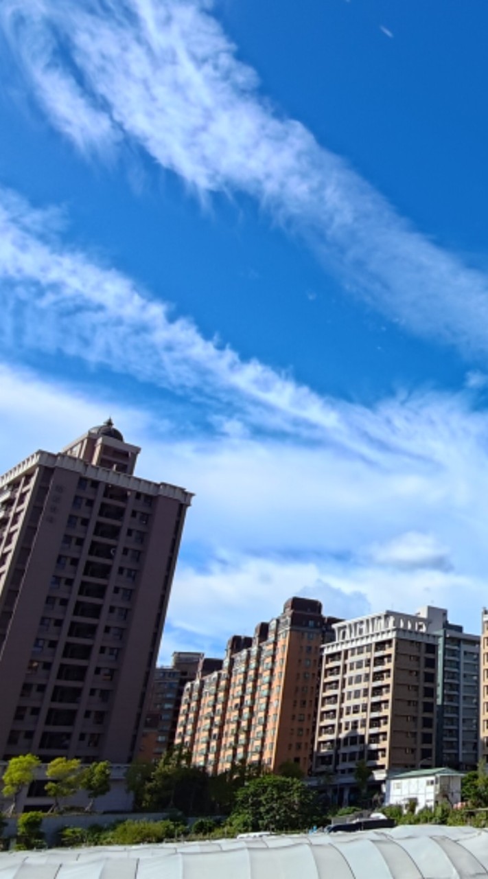 台灣房屋全台大聯賣！物調、照片、廣告(591、5168廣告等)分享區。請用「真名-店名」格式加入：）