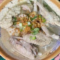 จั๊บเส้นสด บ้านคุณอ๊อด🥘🍜