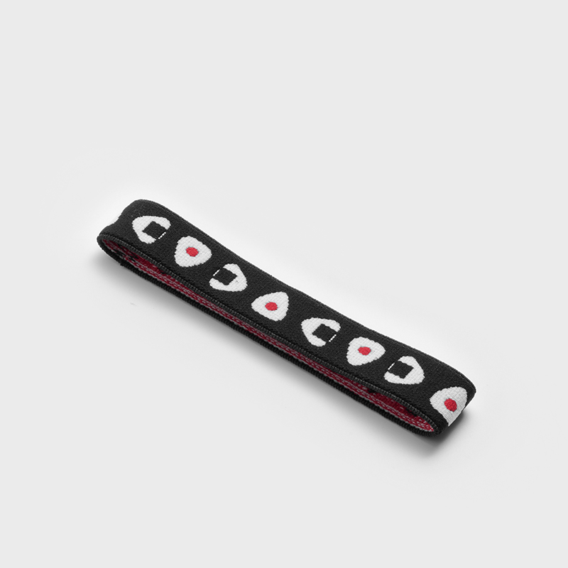 日本便當束帶，專為想替小朋友準備便當的媽媽直準備。聚脂纖維，天然橡膠，讓你不用單心加熱後的不健康。極具彈性的特性，不論是在餐桌或廚房使用都得心應手。柔軟觸感，吸水性強且快乾，適合餐廚使用。