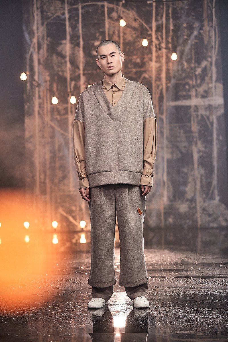 假兩件襯衫背心式上衣