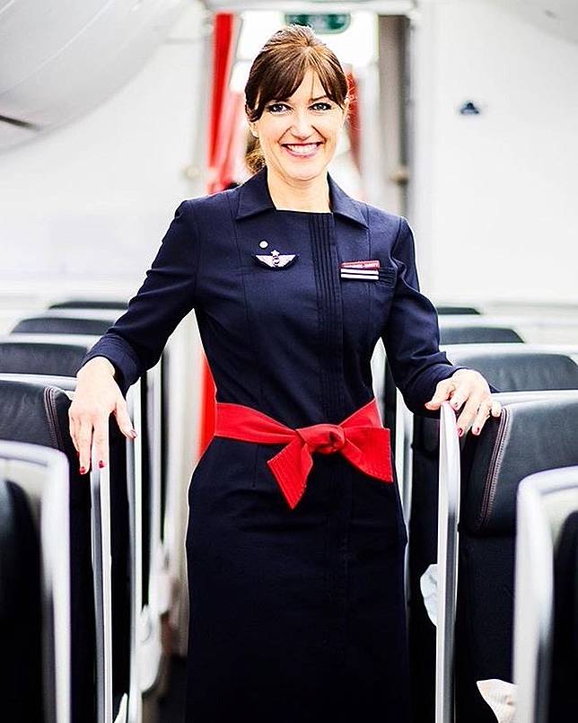 Bak Model Ini 6 Seragam Pramugari Paling Modis Di Dunia Suara Com Line Today