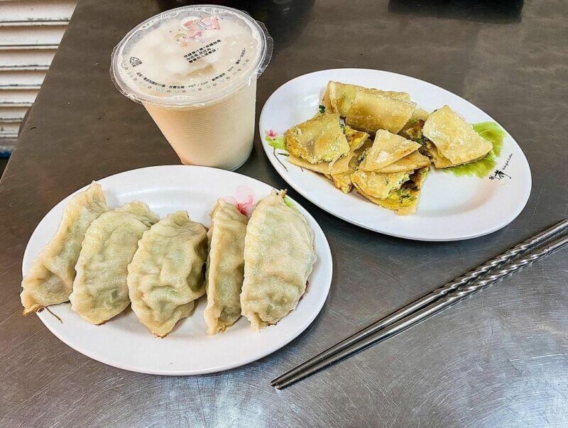 南投在地小吃｜竹山煎餃