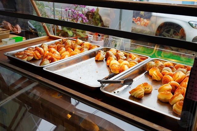 二良脆皮烤饅頭彰化店
