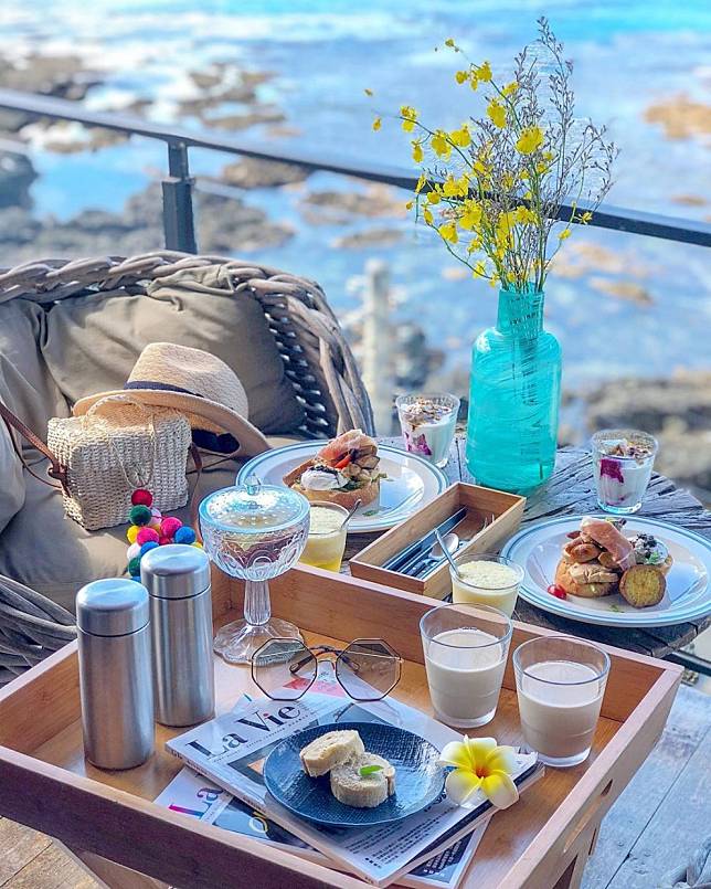 聽著海聲迷路（圖片來源：IG @viviiian.vv）