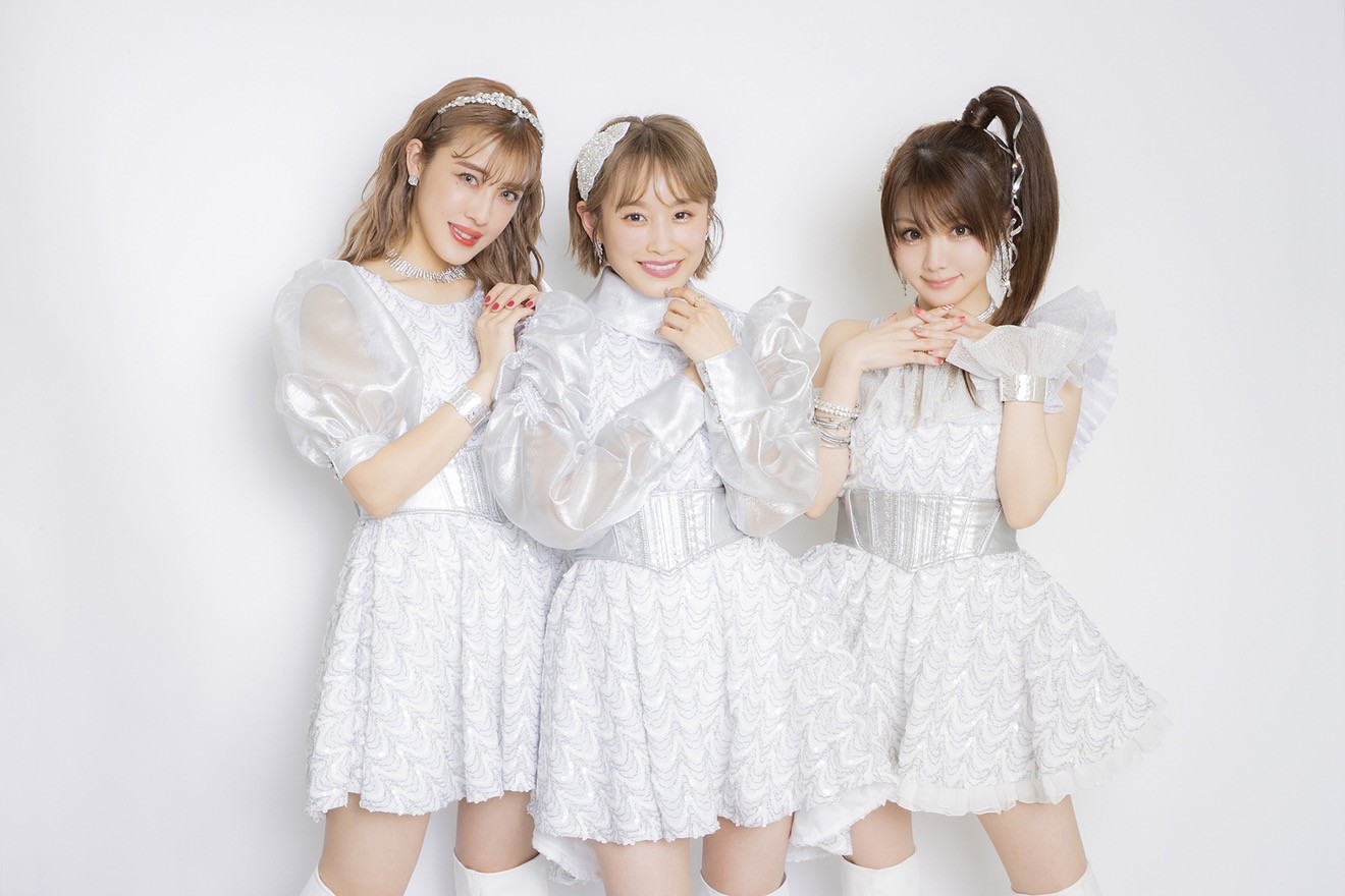 高橋愛 田中れいな 夏焼雅 新al収録 わさびじゃないのよ鰹は Mv公開 Barks