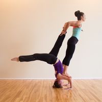 4/30 Acroyoga Montreal WS