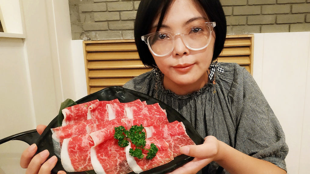 美食|推薦 高雄個人鴛鴦鍋姜一鼎 河堤店 ,超香超美味手工麻辣湯鍋及秘製麻辣鴨血67.jpg 美食|推薦 高雄個人鴛鴦鍋姜一鼎 河堤店 ,超香超美味手工麻辣湯鍋及秘製麻辣鴨血67.jpg