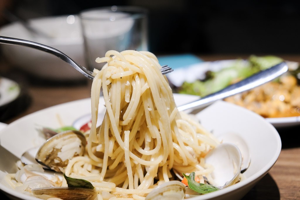 食上主義餐酒館, 台南餐酒館, 老宅餐廳, 食上主義刷卡, 訂位, 壽星優惠, 台南調酒, 台南義式料理