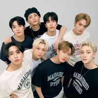 straykids好きな20代30代!!🤍 ̖́-