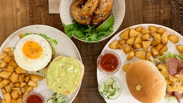 WakuWaku Burger わくわく 信義店，吳興街早午餐，好吃漢堡包好喜歡！