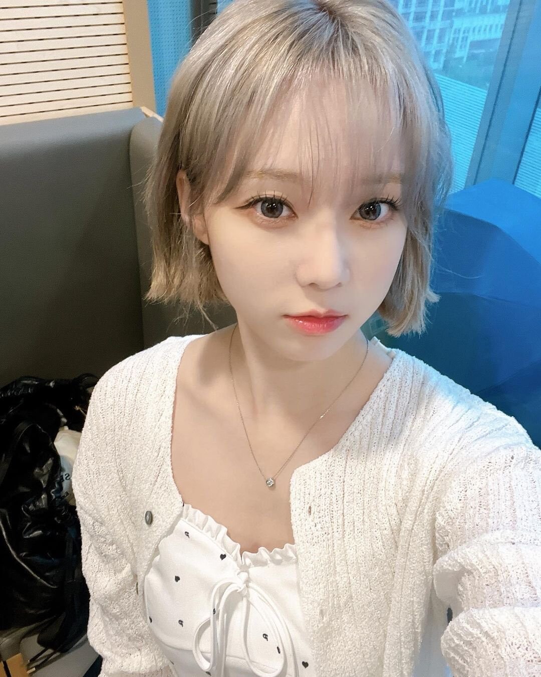 韓網熱議！那些因整鼻毀一張臉的愛豆：「這團」全員同款鼻，她被嘲「沒整鼻不能出道」