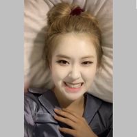 {บอท} หน้ารัก-โสด👸🤴✨
