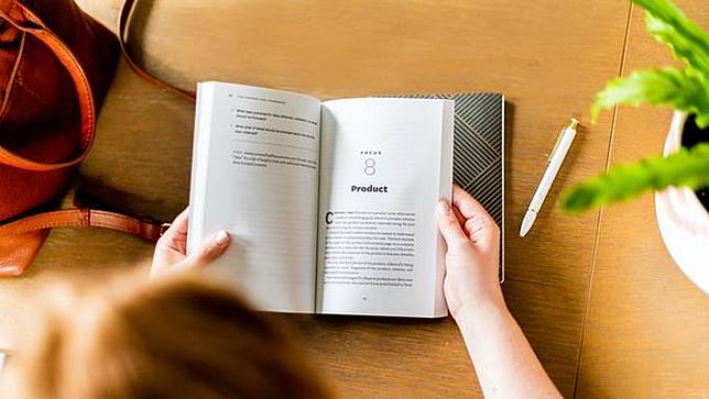 Pengertian Cerpen Ciri Ciri Fungsi Dan Unsur Unsur Intrinsiknya Yang Perlu Diketahui Bola Com Line Today