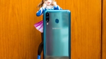 6.4 吋大螢幕、5000 mAh 大電量，Samsung Galaxy A40s 全面實測