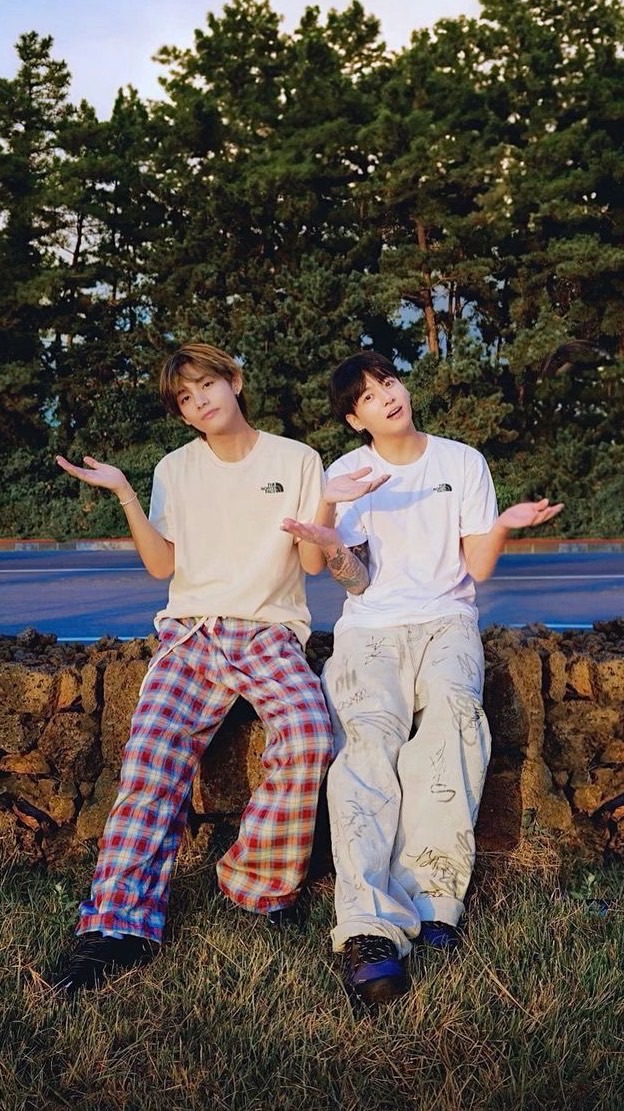 阿米ㄉ瘋狂𝑇𝐴𝐸𝐾𝑂𝑂𝐾🐰🐻