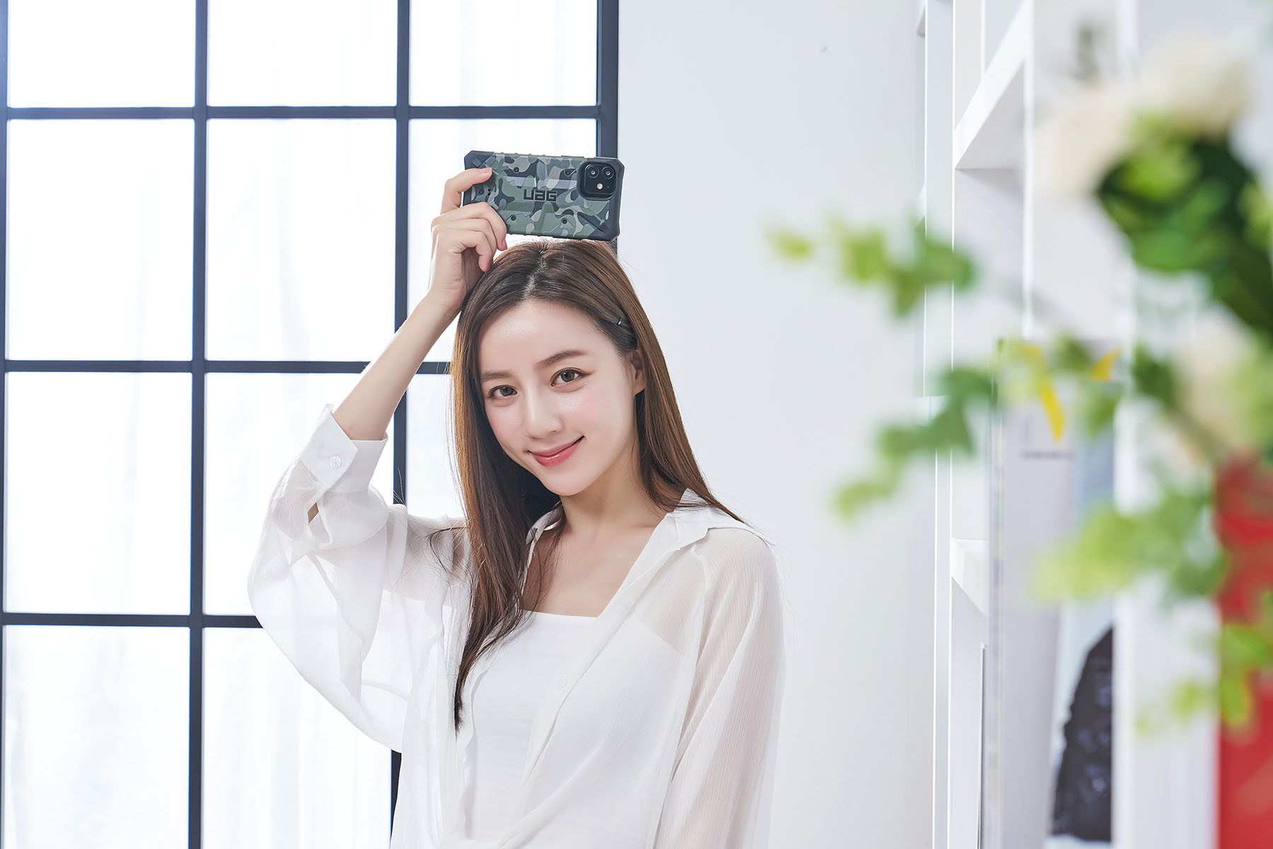 UAG 耐衝擊保護殼系列以超強防護力為訴求，但考量不同類型、不同生活形態的使用者需求，也發展出更多不同風格的款式。