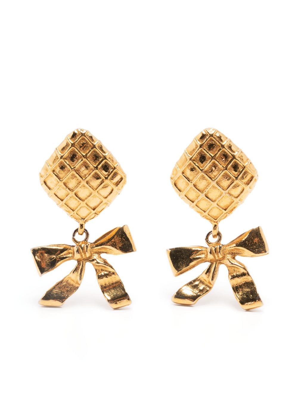 CHANEL Pre-Owned - 1990s diamond-embossed bow dangle earrings - women - Gold Plated - One Size