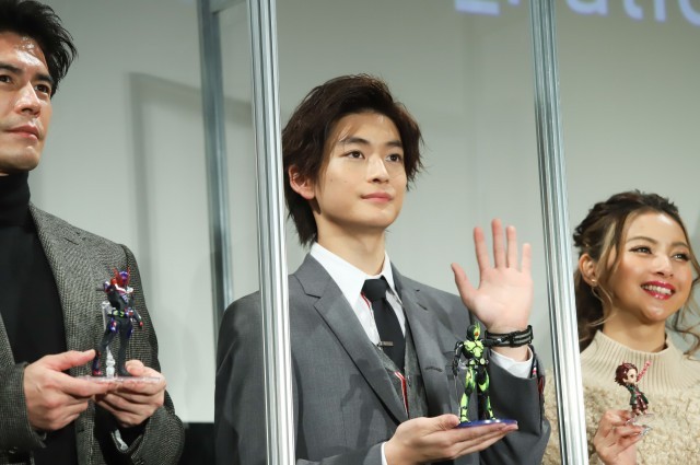フィギュア好き伊藤英明 プレバン会員だった 仮面ライダーエデン立体化に感激