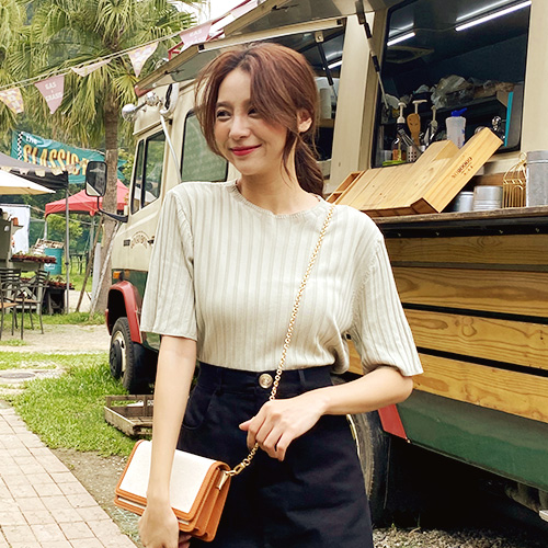 水果千層坑條針織上衣