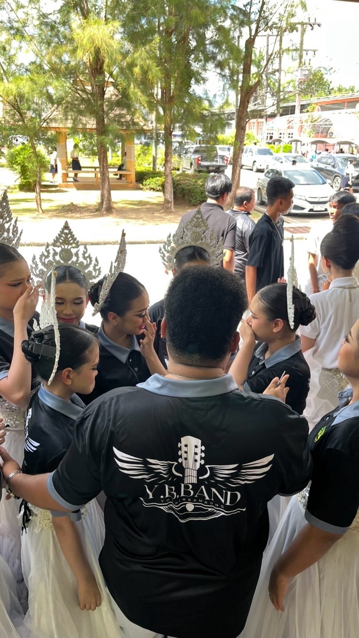 ด้อมร่มแก้ววีรไทยสาดไปสมาชิก🎤👑💚
