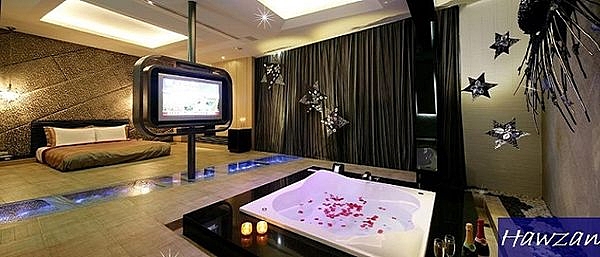 *含早餐兩客n*按摩浴缸n*獨立車庫