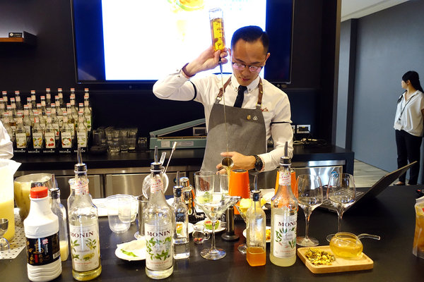 開店創業食品原物料批發-開元食品年度聯合商品展，餐廳/輕食/烘焙/飲料店食品原物料零售批發、機器設備、講習會示範教學，餐飲創業好夥伴