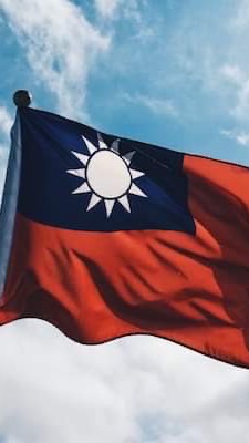 就是挺朱立倫