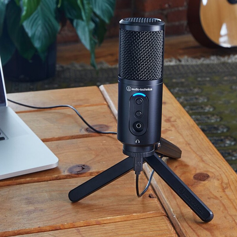 獨家加贈【專業雙層防噴網】!!下標前請先詢問是否有貨~ATR2500x-USB具USB輸出方便與電腦連接的側錄型電容型麥克風適用於廣播、家庭錄音室、現場錄音與配音工作內建耳機接頭可直接由麥克風進行監聽