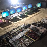 ตลาดมืดบางแสนขายทุกอย่าง