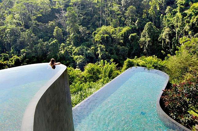 13 Kolam Renang Terindah di Dunia, 2 di Antaranya dari Bali!