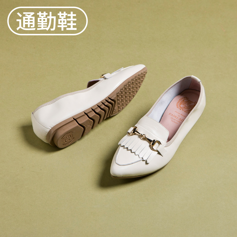 【結帳最高折$300】我的旅行日記-通勤版 質感皮革流蘇馬銜釦平底鞋 奶油 (502474)